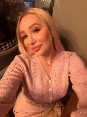 Алена, 8 961 656-27-59 Алена 20 лет